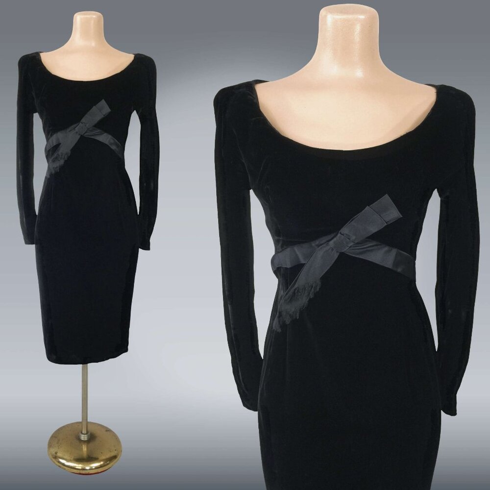 VINTAGE 50s Rayon Velvet Wiggle Dress with Unique Bow Detail 12
